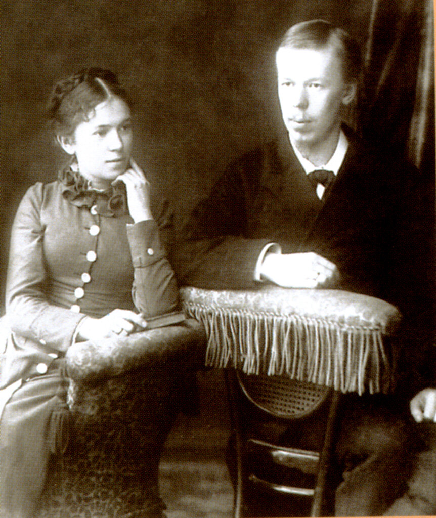 Р.Л. и А.С. Поповы в 1883 году